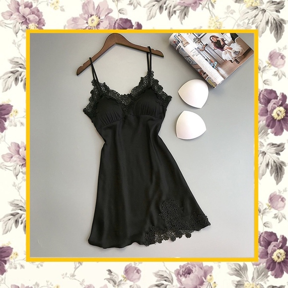 Unique Styles dresses Dresses & Skirts - 🌸 BLACK MINI LINGERIE DRESS LACE SHORT PADDED